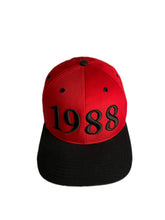 Load image into Gallery viewer, Red and Black 1988 Snapback
